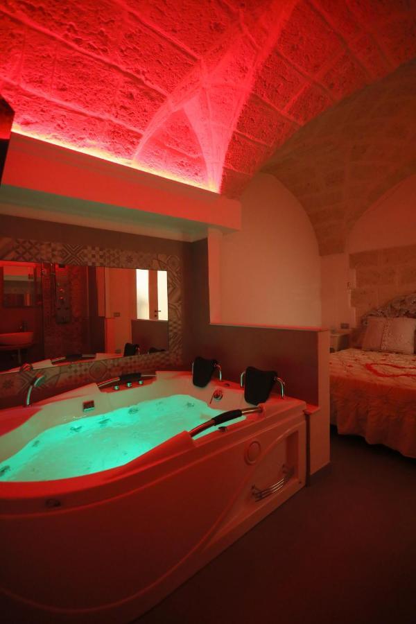 Dimora Le Volte Bed & Breakfast Fasano Bagian luar foto